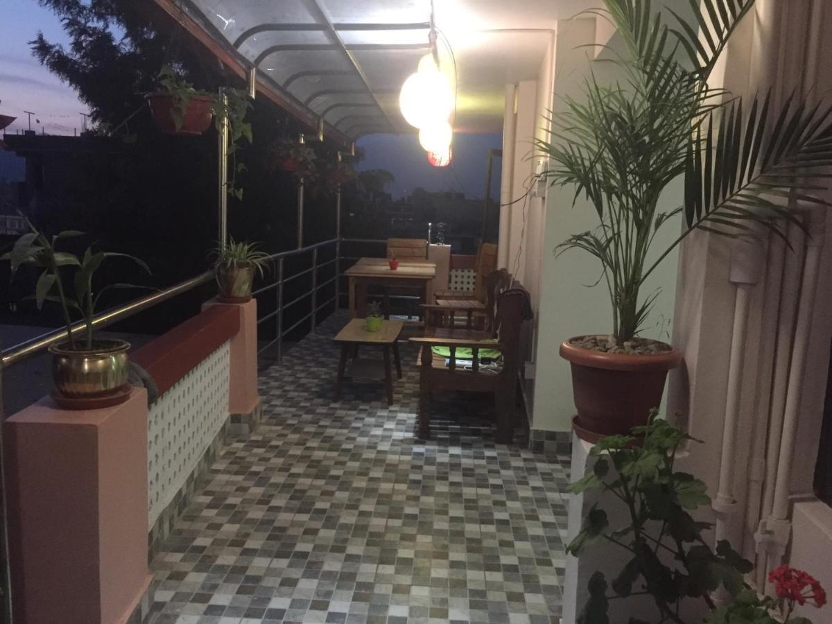 Birds Nest Hostel Catmandu Exterior foto